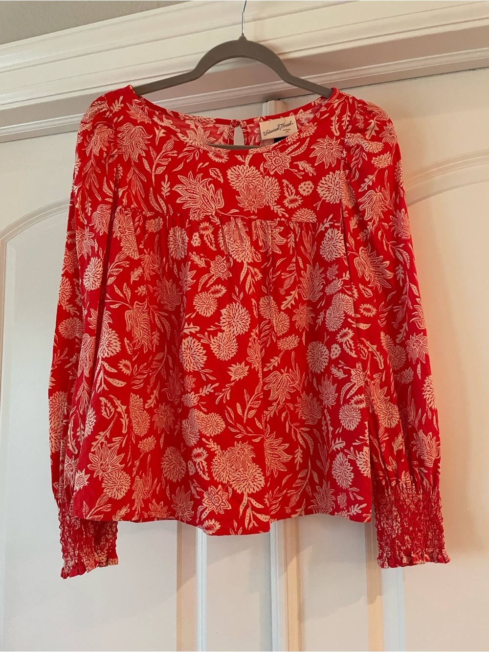 Universal Thread Red Floral Smocked Cuff Long-Sleeve Blouse